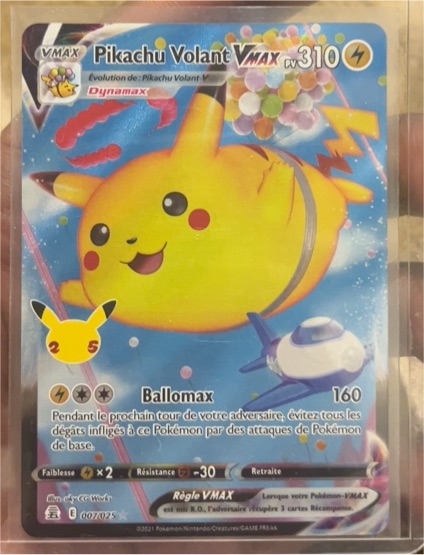 2021 Pokémon Celebrations #007 Pikachu Volant VMAX — front