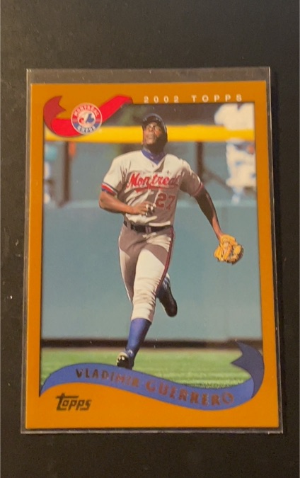 2002 Topps #100 Vladimir Guerrero — front