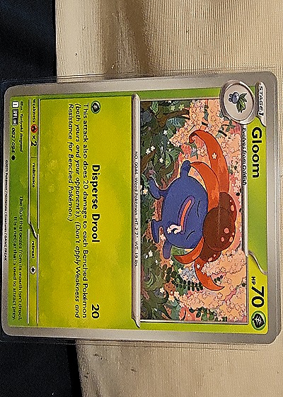 2023 Pokémon ME02: Phantasmal Flames #002 Gloom — front