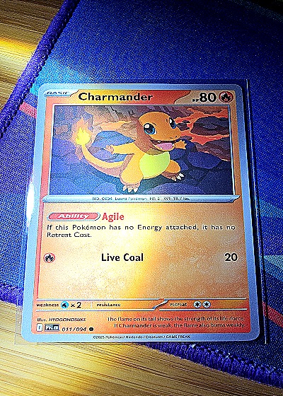 2023 Pokémon PFLA #011 Charmander — front