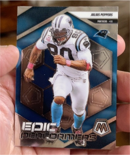 2025 Panini Mosaic #19 Julius Peppers Epic Performers — front