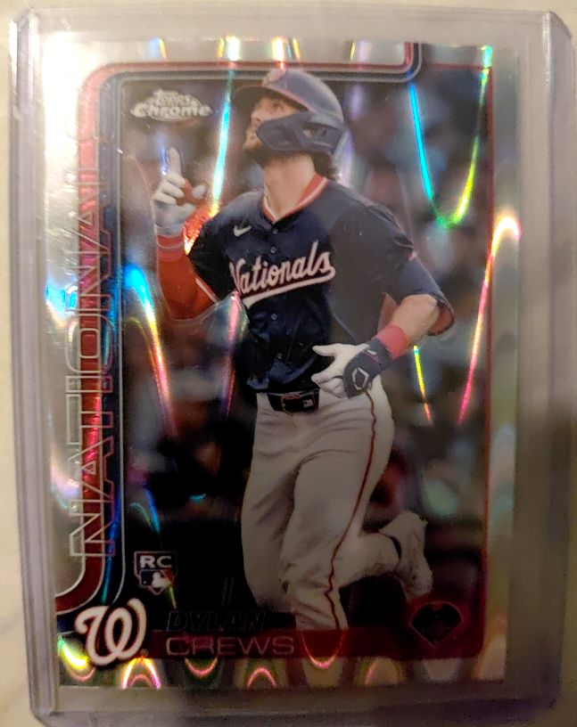 2025 Topps Chrome #146 Dylan Crews — front