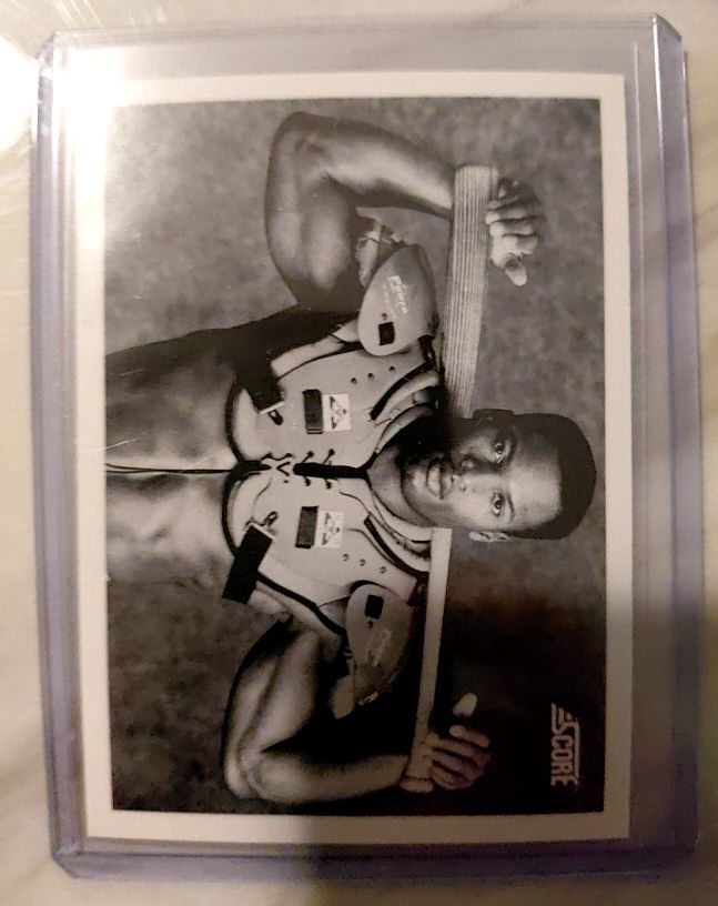1990 Score #697 Bo Jackson — front
