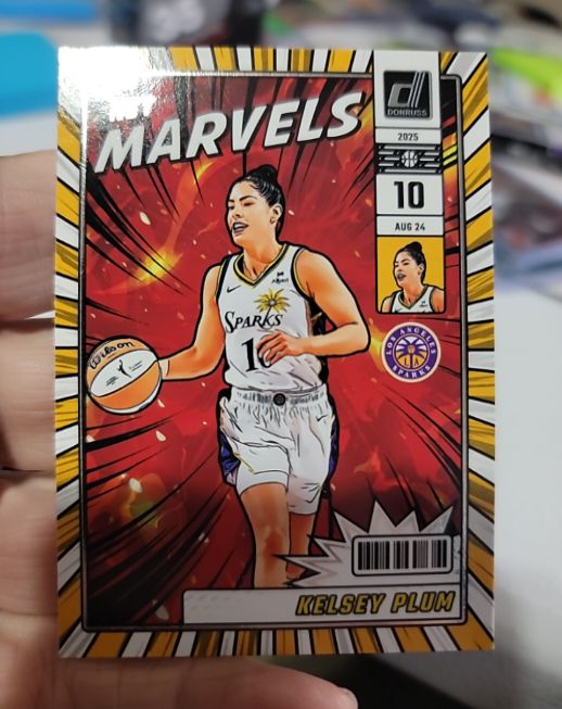 2025 Donruss WNBA #3 Kelsey Plum Net Marvels — front