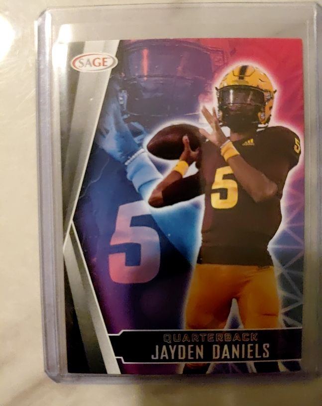 2022 SAGE Low Series #23 Jayden Daniels — front