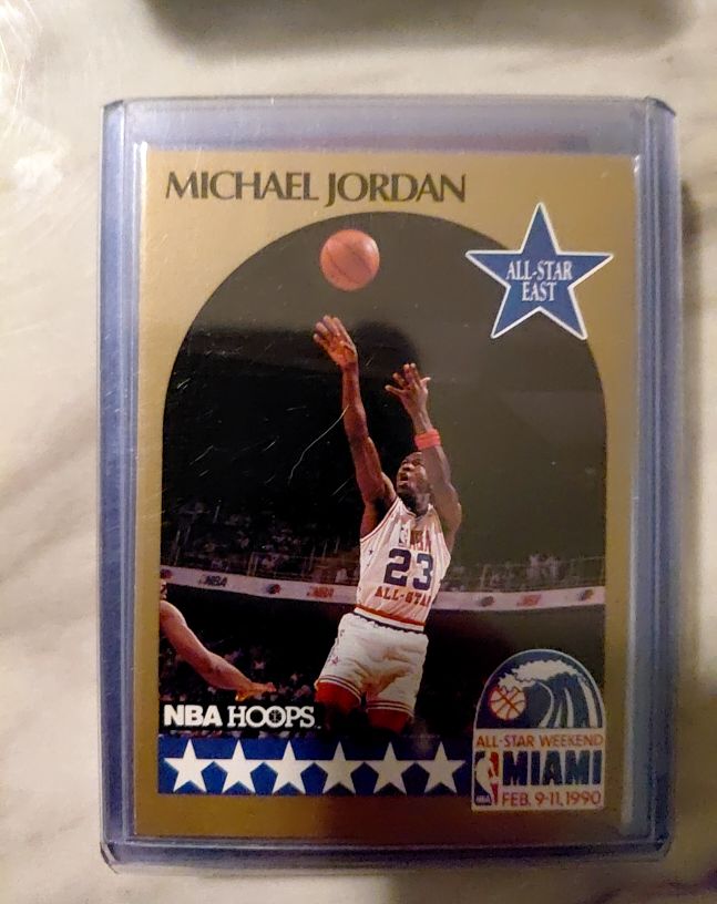 1990 NBA Hoops #5 Michael Jordan All-Star — front