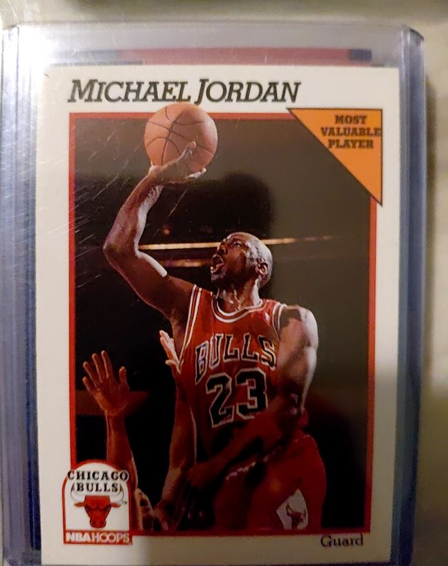 1991 NBA Hoops #30 Michael Jordan — front