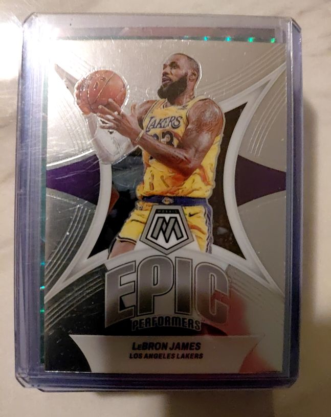 2023-24 Panini Mosaic #2 LeBron James Epic Performers — front