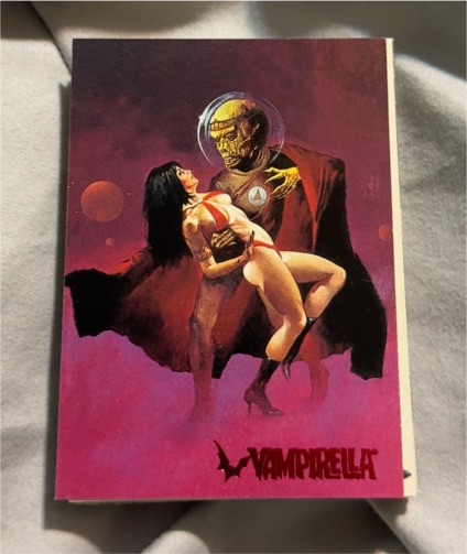 1995 Topps Visions of Vampirella #29 — front