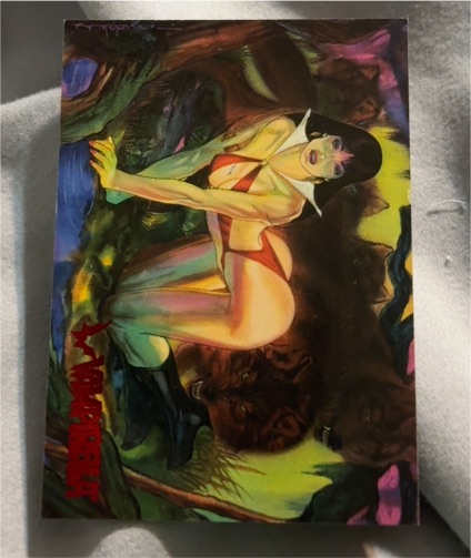 1995 Topps Vampirella #70 — front
