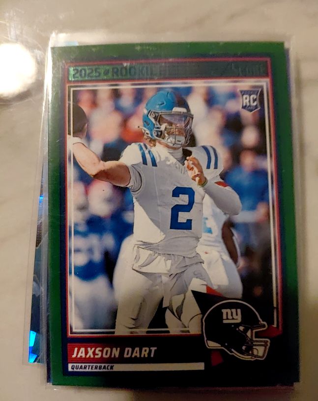 2025 Panini Score #35 Jaxson Dart — front
