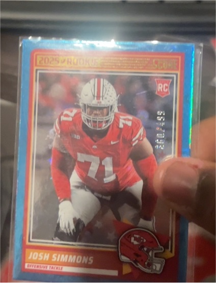 2025 Panini Score #32 Josh Simmons — front