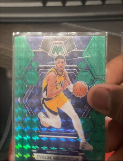 2022-23 Panini Mosaic #162 Tyrese Haliburton — front