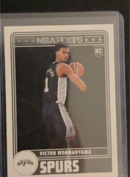 2023-24 Panini NBA Hoops #298 Victor Wembanyama — front
