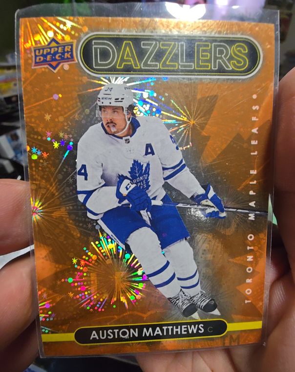 2021-22 Upper Deck Series 2 Dazzlers Red Parallel #DZ-93 Auston Matthews — front