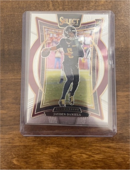 2024 Panini Select Concourse #26 Jayden Daniels — front