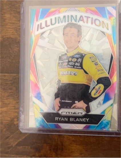 2018 Panini Prizm Illumination #I-8 Ryan Blaney — front