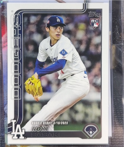 2025 Topps Update #US199 Roki Sasaki — front