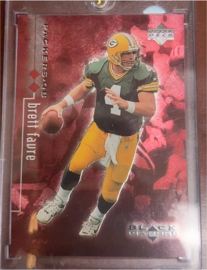 1998 Upper Deck Black Diamond #31 Brett Favre — front