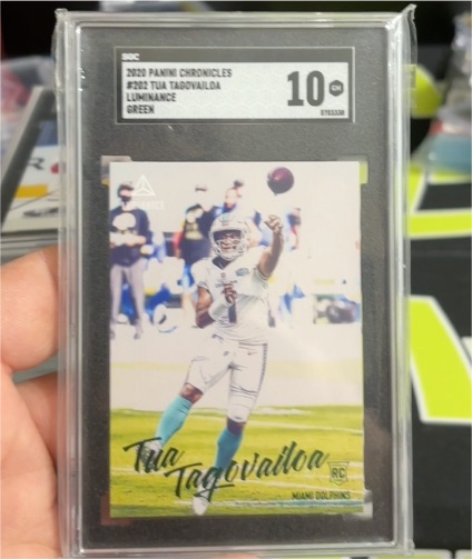 2020 Panini Chronicles #202 Tua Tagovailoa — front