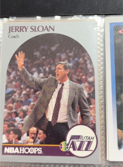 1990 NBA Hoops #330 Jerry Sloan — front
