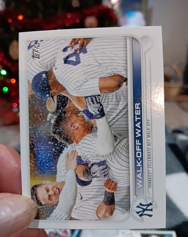 2022 Topps #119 Walk-Off Water Gleyber Torres — front