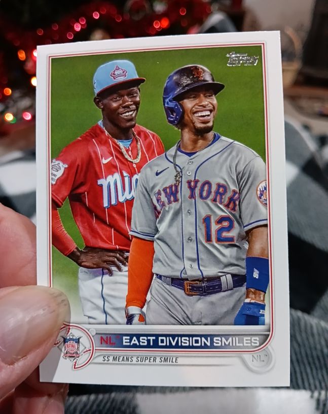 2022 Topps Series 1 #98 NL East Division Smiles Francisco Lindor & Jazz Chisholm — front