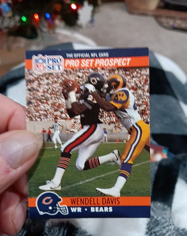 1990 Pro Set #376 Wendell Davis — front