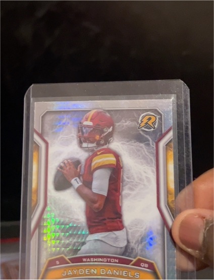2024 Topps Resurgence #196 Jayden Daniels — front