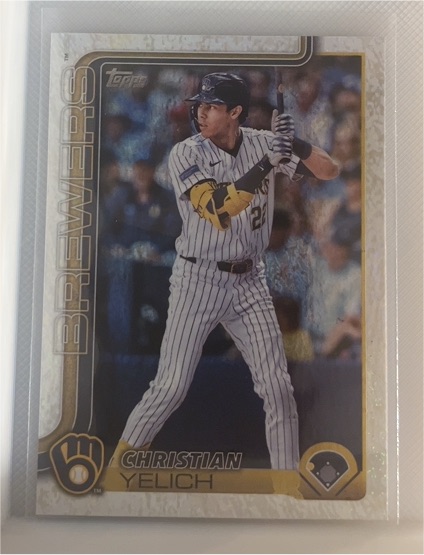 2025 Topps Chrome #89 Christian Yelich — front