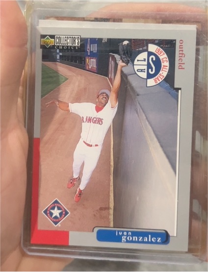 1998 Upper Deck Collector's Choice #245 Juan Gonzalez — front