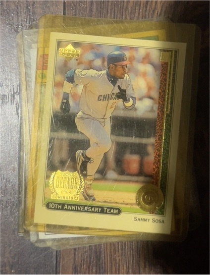 1999 Upper Deck 10th Anniversary Team #X28 Sammy Sosa — front