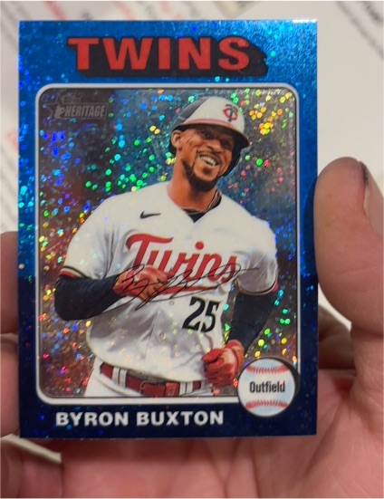 2024 Topps Heritage #126 Byron Buxton — front