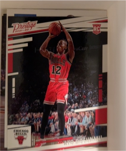 2021-22 Panini Chronicles Prestige #60 Ayo Dosunmu — front