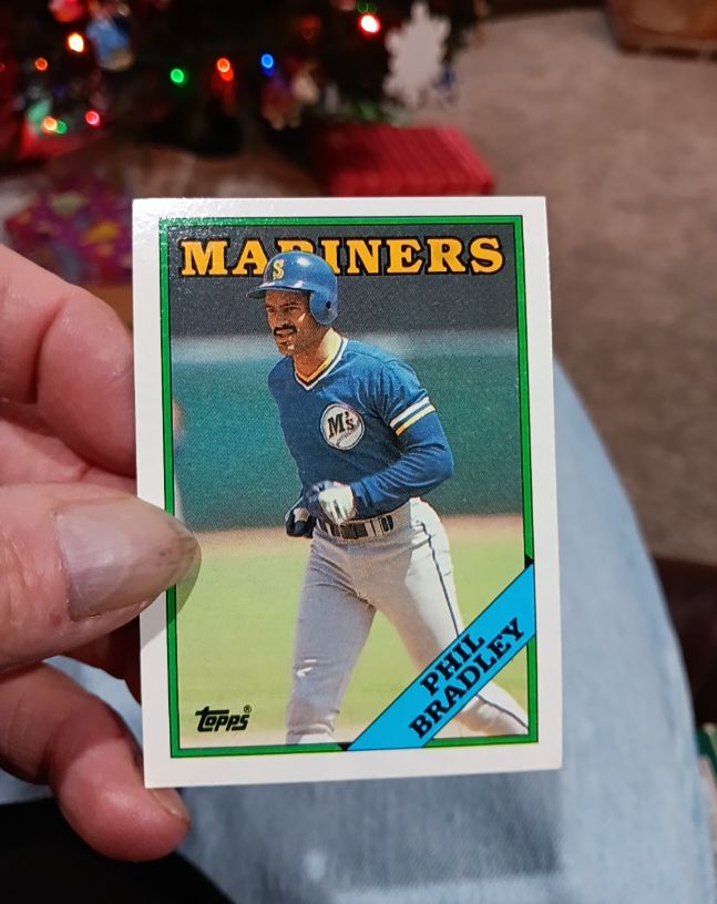1988 Topps #55 Phil Bradley — front