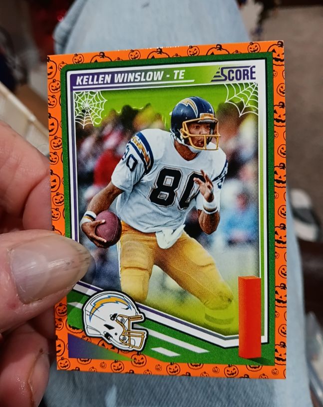 2025 Panini Score-A-Treat #270 Kellen Winslow — front