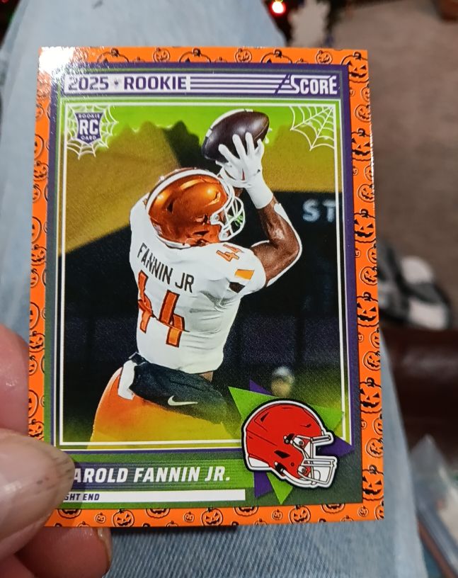 2025 Panini Score-A-Treat #4 Harold Fannin Jr. — front