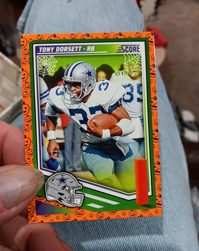 2025 Panini Score-A-Treat #202 Tony Dorsett — front