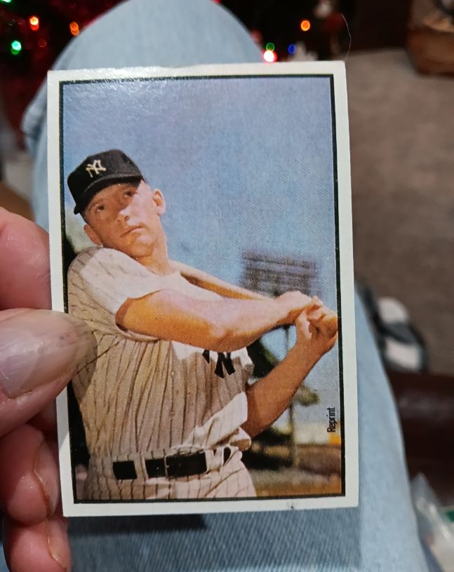 1989 Bowman #6 Mickey Mantle 1953 Reprint Insert — front