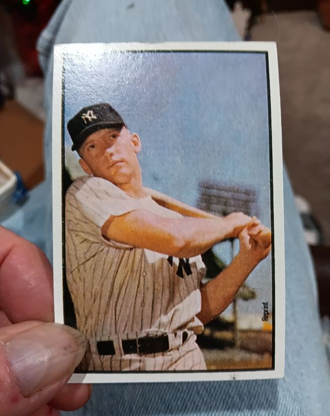 1989 Bowman #6 Mickey Mantle 1953 Reprint Insert — front