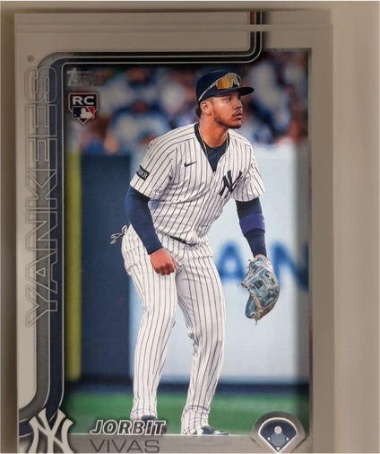 2025 Topps Update #US258 Jorbit Vivas — front