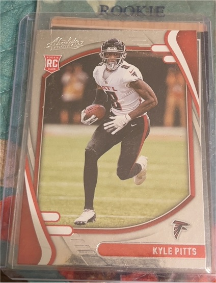 2021 Panini Absolute #104 Kyle Pitts — front