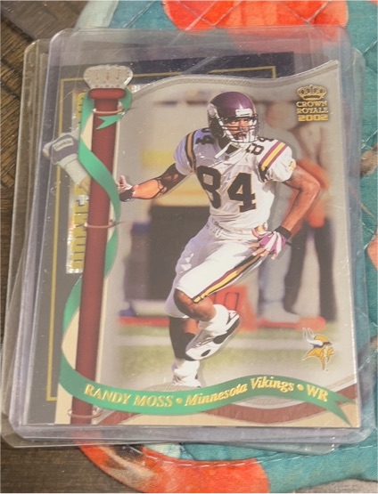 2002 Pacific Crown Royale #79 Randy Moss — front
