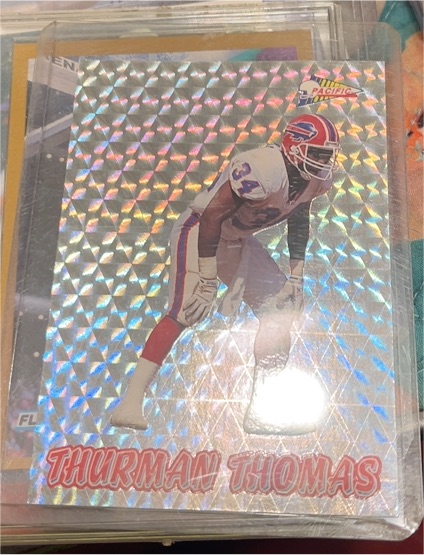 1993 Pacific Prism #8 Thurman Thomas — front