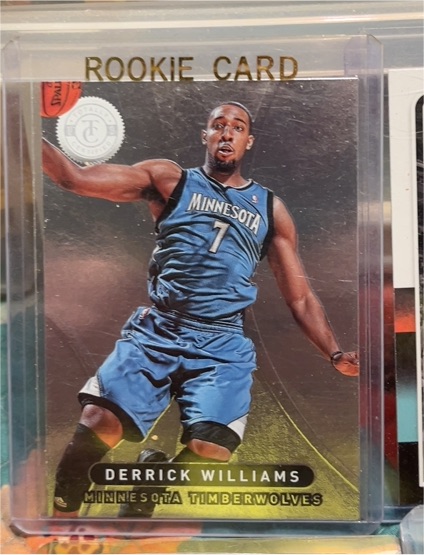 2012-13 Panini Totally Certified #220 Derrick Williams — front