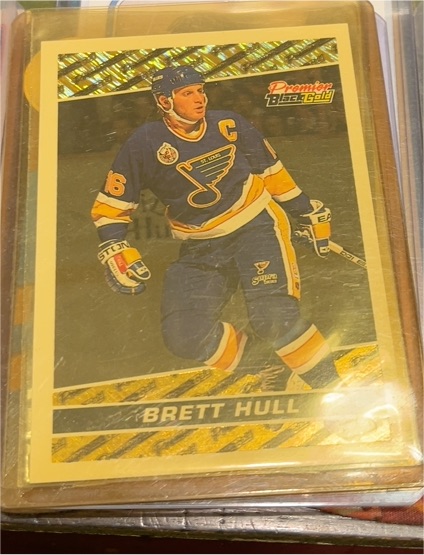 1993-94 Topps Premier Black Gold #21 Brett Hull — front