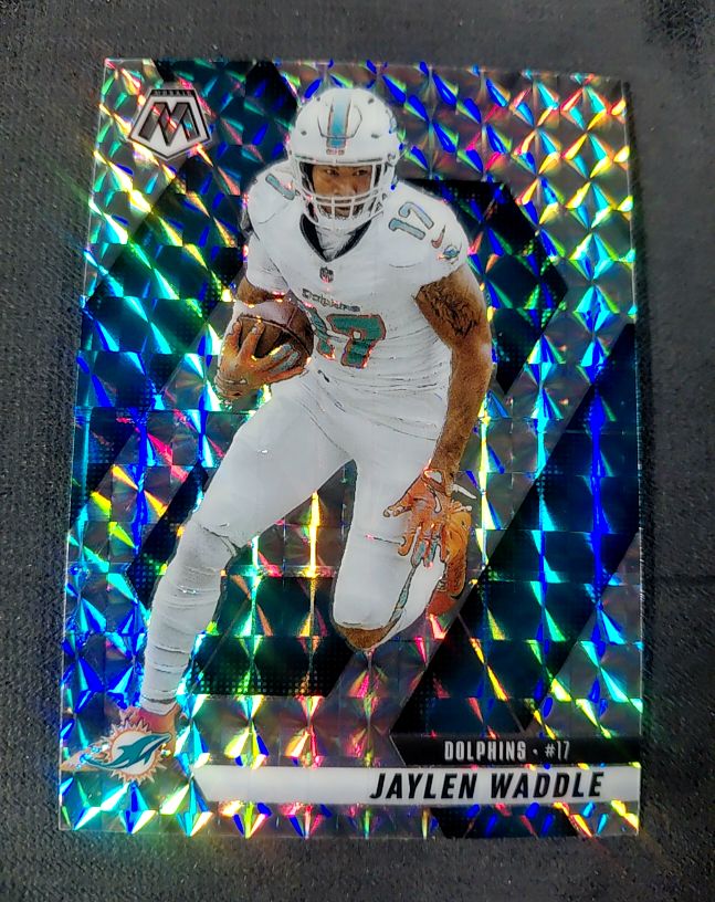 2025 Panini Mosaic #155 Jaylen Waddle — front