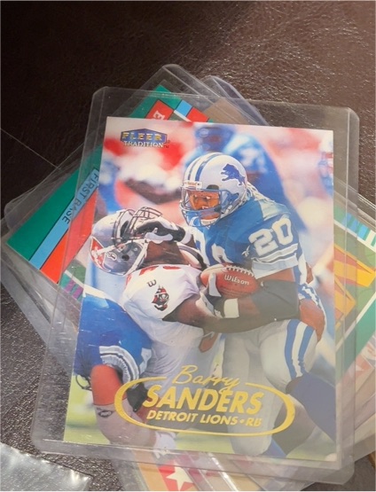 1998 Fleer Tradition #2 Barry Sanders — front