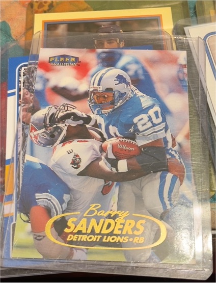 1998 Fleer Tradition #2 Barry Sanders — front