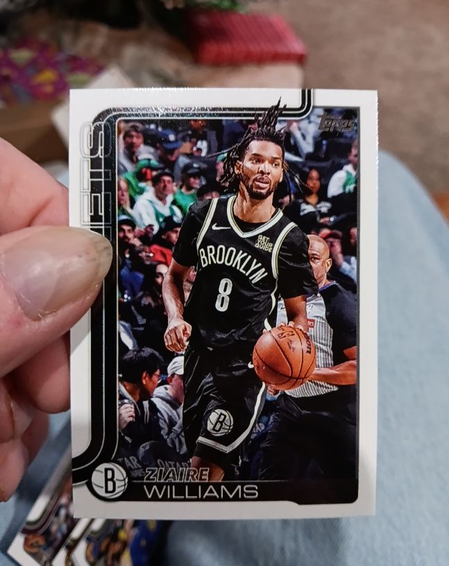 2025-26 Topps #9 Ziaire Williams — front